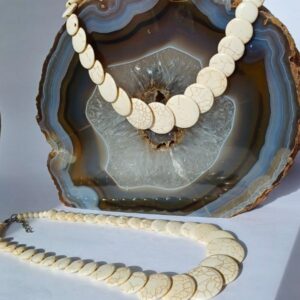 Choker de Howlita Branca  | 49cm - Imagem 1